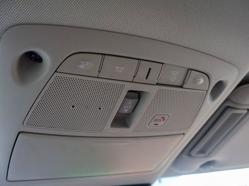 Used 2023 Nissan Armada SL RWD image 22