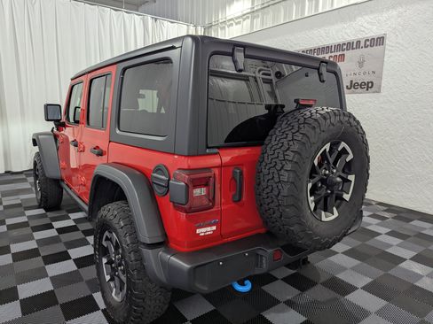 Used 2024 Jeep Wrangler Unlimited Rubicon 4xe AWD/4WD image 11
