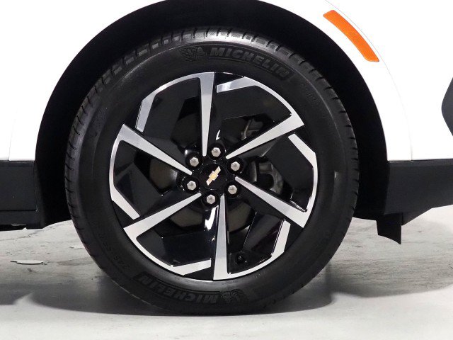Used 2024 Chevrolet Equinox EV FWD LT w/ 2LT w/ LPO, Blackout Package image 46