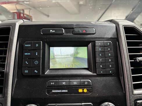 Used 2020 Ford F250 XL image 30