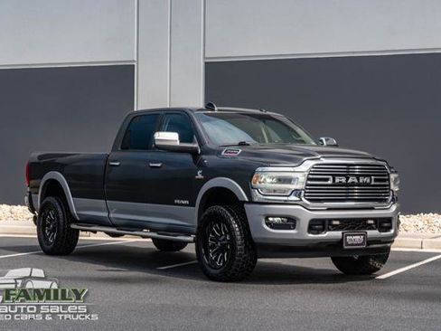 Used 2021 RAM 3500 Laramie image 14