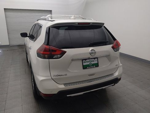 Used 2020 Nissan Rogue SV FWD image 6