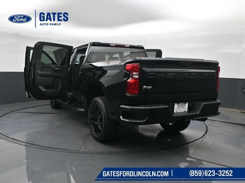 Used 2025 Chevrolet Silverado 1500 Custom Trail Boss w/ Turbomax Blackout Package AWD/4WD image 51