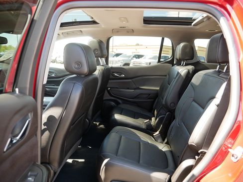 Used 2023 GMC Acadia SLT w/ Elevation Edition AWD/4WD image 36
