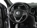 Used 2020 Jeep Grand Cherokee Limited image 3