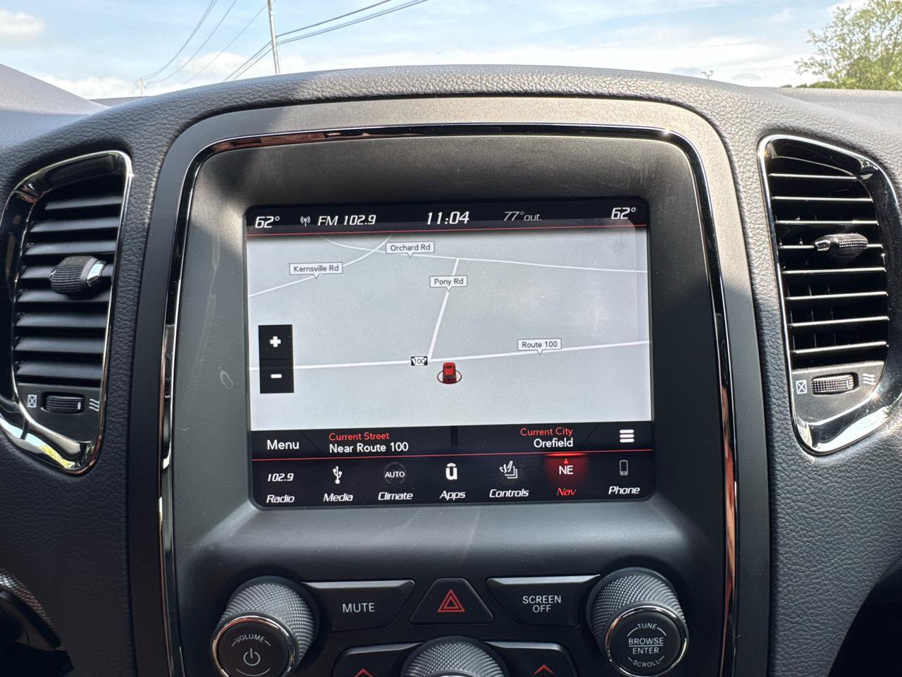 Used 2019 Dodge Durango R/T w/ Technology Group AWD/4WD image 14