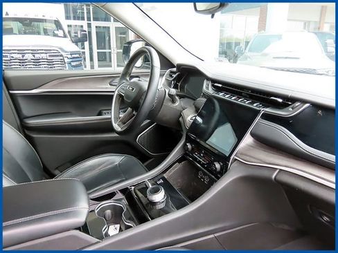 Certified 2022 Jeep Grand Cherokee L Limited image 8