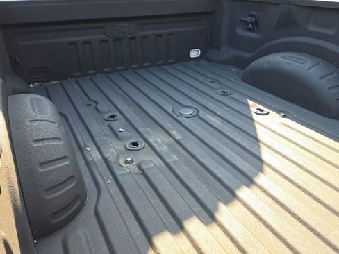 Used 2022 Ford F250 Lariat w/ Lariat Ultimate Package AWD/4WD image 12