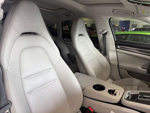 Used 2018 Porsche Panamera 4S w/ Sport Package image 10