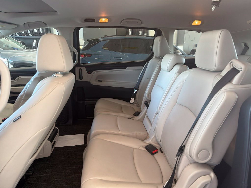 Used 2025 Honda Odyssey EX-L image 11