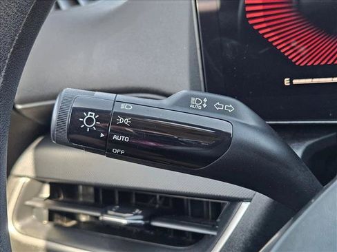 Used 2025 Kia K4 FWD image 15
