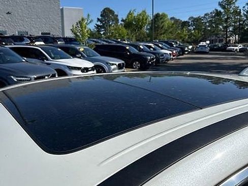 Certified 2023 Nissan Murano SL w/ SL Moonroof Package AWD/4WD image 14