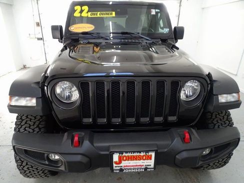 Certified 2022 Jeep Wrangler Unlimited Rubicon w/ Xtreme Recon 35" Tire Package image 23