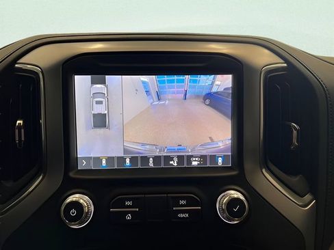 Used 2019 GMC Sierra 1500 SLT w/ SLT Premium Plus Package image 29