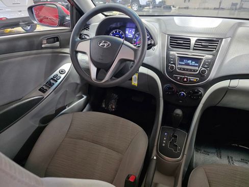 Used 2017 Hyundai Accent SE image 19