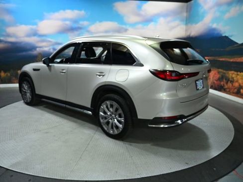 Used 2024 MAZDA CX-90 3.3 Turbo w/ Premium Package image 6