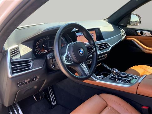 Used 2019 BMW X7 xDrive50i w/ M Sport Package AWD/4WD image 17