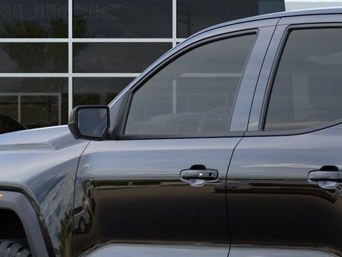 New 2026 GMC Canyon Elevation w/ Convenience Package RWD image 12