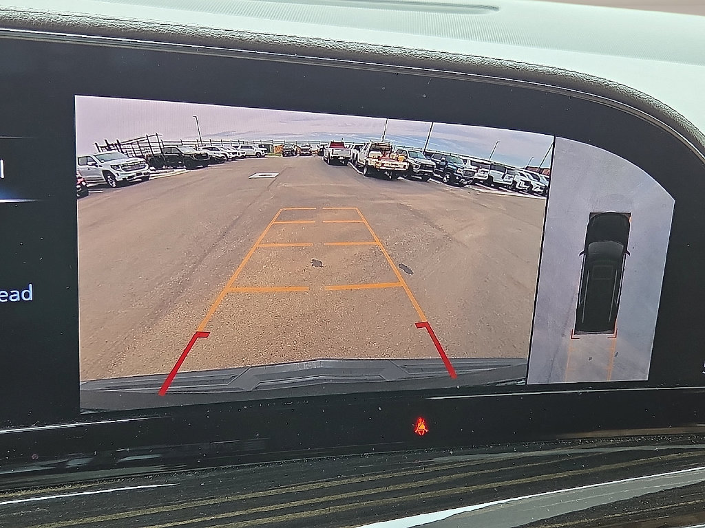 Used 2021 Cadillac Escalade Premium Luxury w/ LPO, Floor Liner Package AWD/4WD image 21