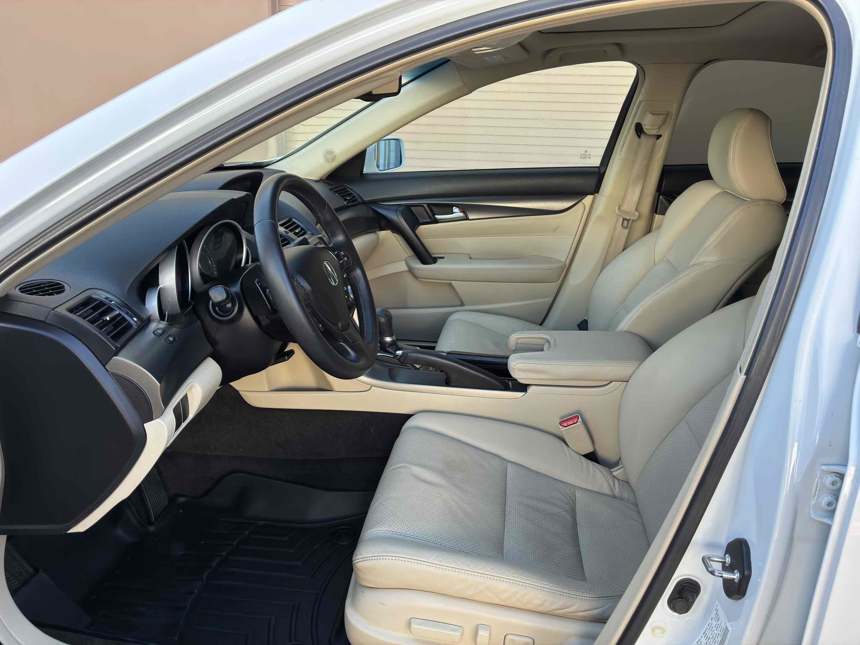 Used 2014 Acura TL w/ Technology Package FWD image 36