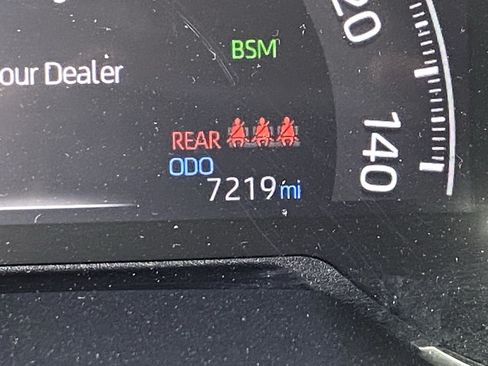 Used 2023 Toyota RAV4 LE AWD/4WD image 31