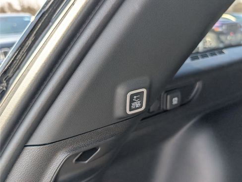 New 2026 Jeep Grand Cherokee Altitude AWD/4WD image 10