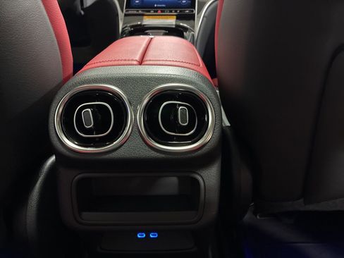 New 2026 Mercedes-Benz GLC 43 AMG 4MATIC image 25