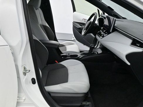 Used 2024 Toyota Corolla XSE FWD image 28