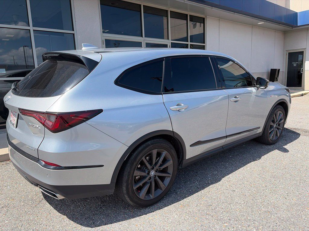 Certified 2025 Acura MDX A-Spec AWD/4WD image 4