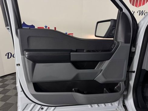 Certified 2022 Ford F150 XLT w/ Trailer Tow Package image 12