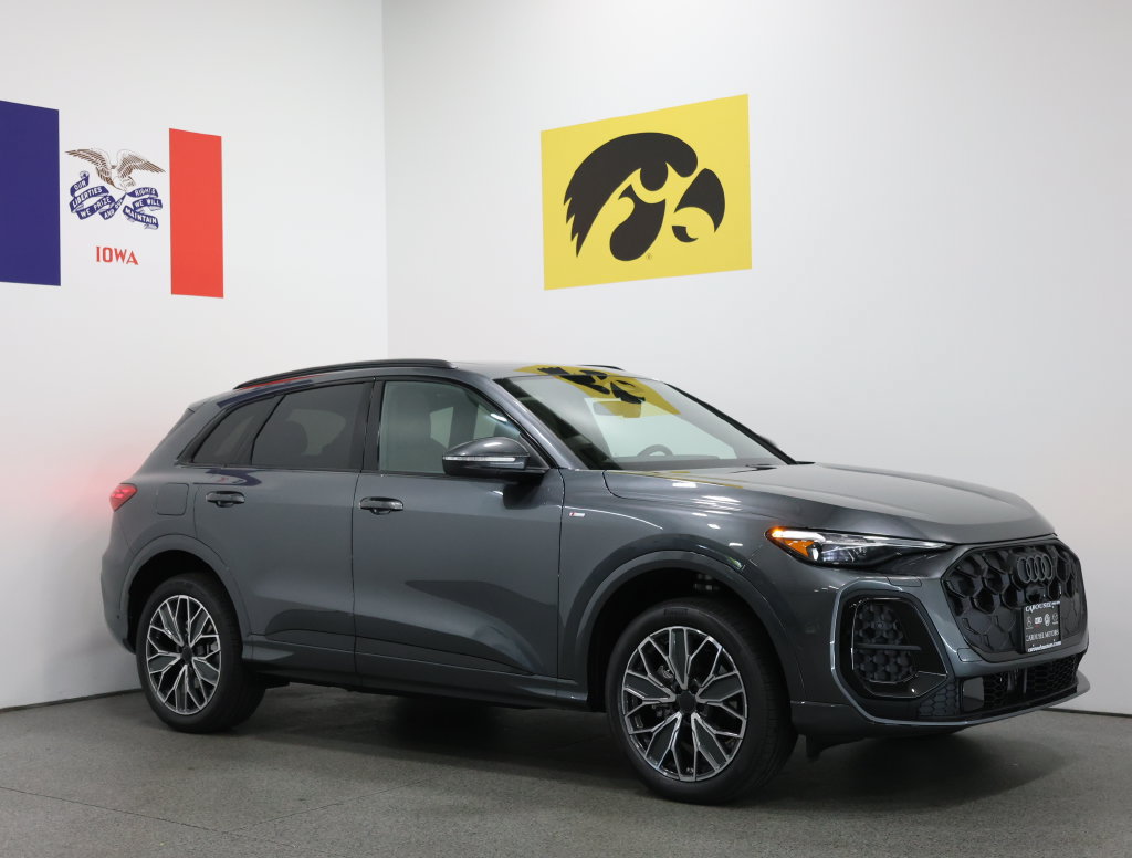 New 2026 Audi Q5 Premium Plus AWD/4WD image 1