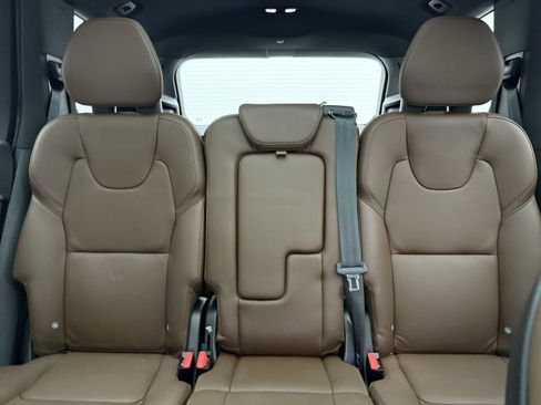 Certified 2023 Volvo XC90 B5 Plus w/ Protection Package Premier AWD/4WD image 25