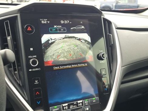 Used 2024 Subaru Crosstrek 2.0i Premium image 32