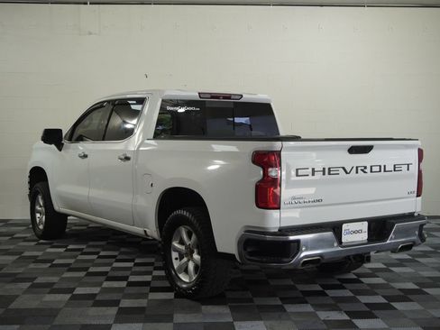 Used 2019 Chevrolet Silverado 1500 LTZ w/ LTZ Premium Package AWD/4WD image 3
