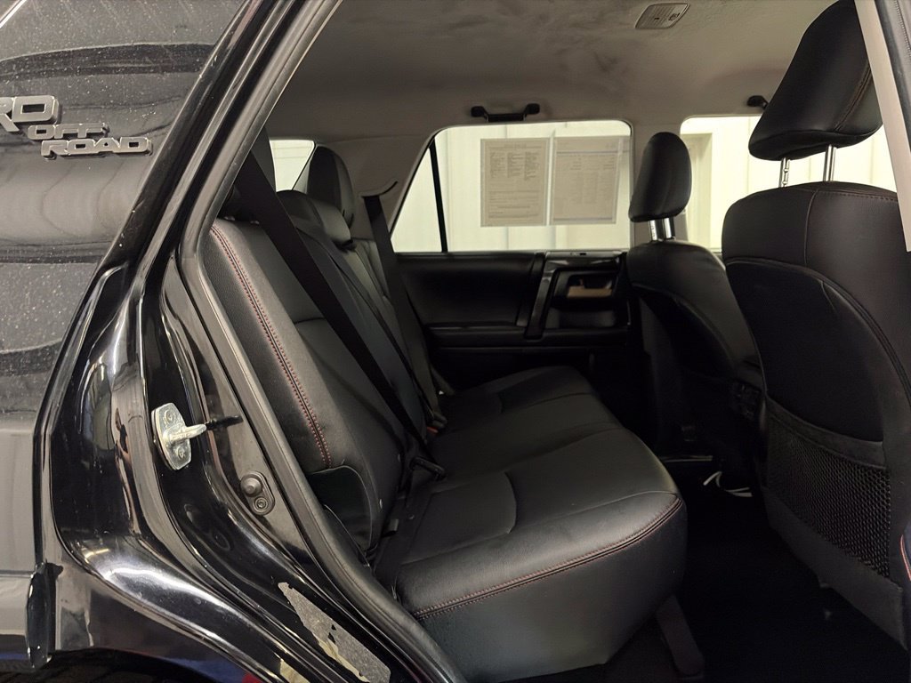 Used 2023 Toyota 4Runner TRD Off-Road Premium w/ Off Road Premium Plus Package AWD/4WD image 15