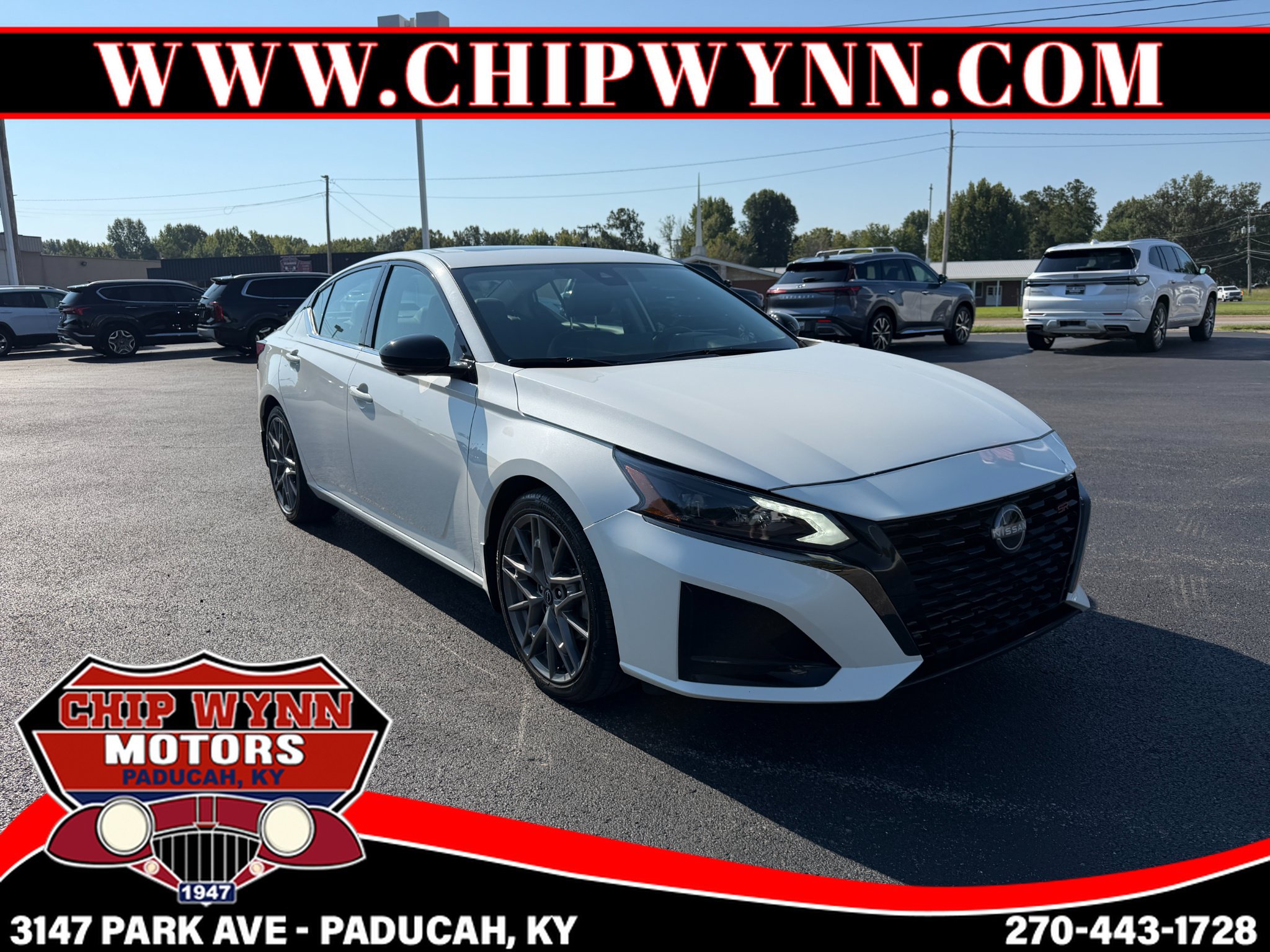 Used 2024 Nissan Altima 2.0 SR FWD image 1