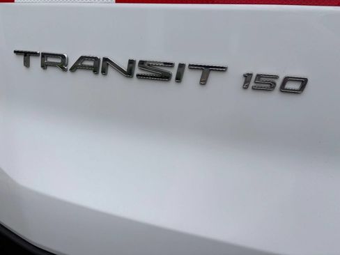 Used 2019 Ford Transit 150 XLT image 10