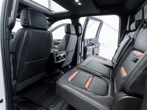 Used 2022 GMC Sierra 2500 AT4 w/ AT4 Premium Plus Package image 43