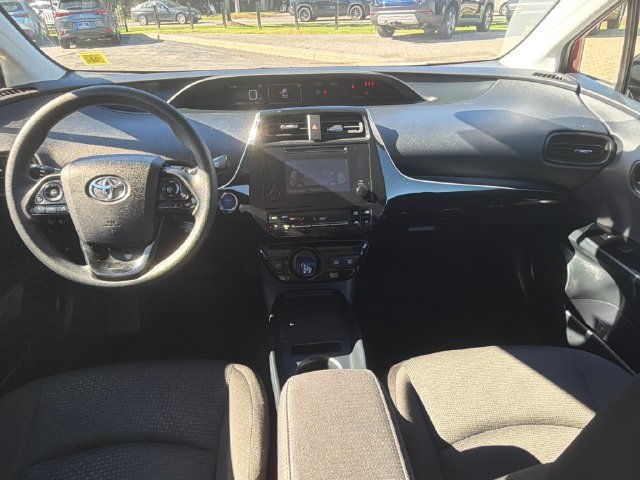 Used 2019 Toyota Prius LE AWD/4WD image 13