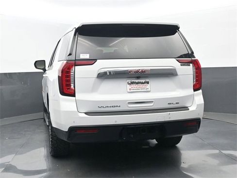 Used 2021 GMC Yukon SLE image 20