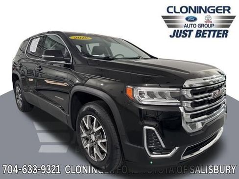 Used 2022 GMC Acadia SLE image 1