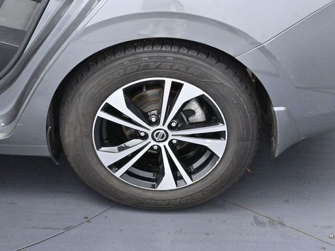 Used 2020 Nissan Sentra SV FWD image 25