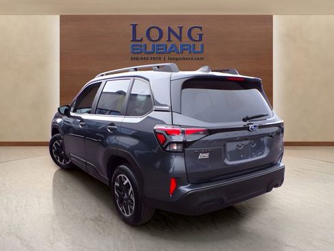 Certified 2025 Subaru Forester Premium AWD/4WD image 15