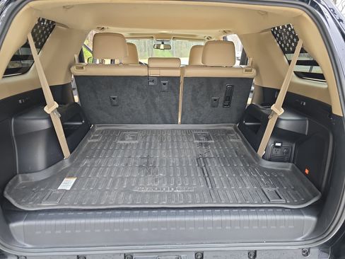 Used 2017 Toyota 4Runner Limited image 13