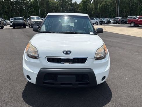 Used 2011 Kia Soul FWD image 2