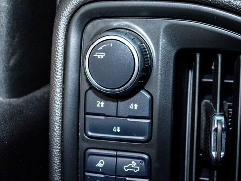 Used 2024 Chevrolet Silverado 2500 W/T w/ WT Convenience Package image 15