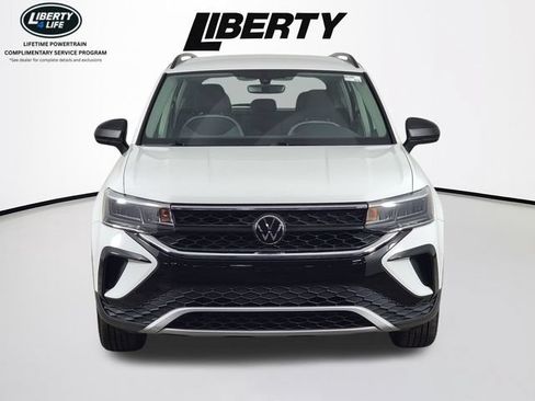 Used 2023 Volkswagen Taos S FWD image 9