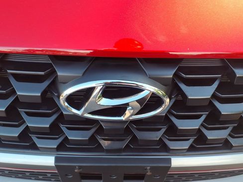 Used 2023 Hyundai Santa Fe SE AWD/4WD image 12