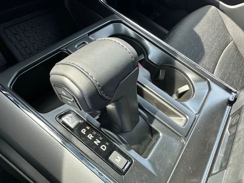 New 2025 Ford F150 XLT w/ Equipment Group 302A MID image 15