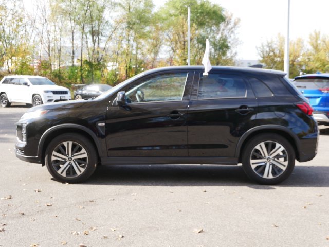 Used 2025 Mitsubishi Outlander Sport ES AWD/4WD image 3